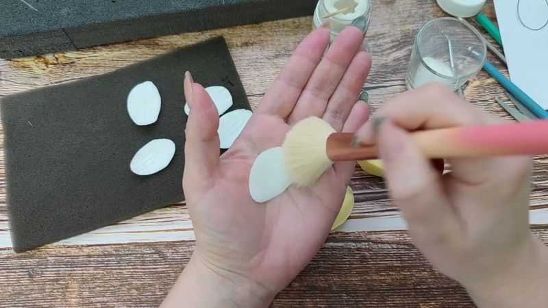 Полуоткрытый бутон