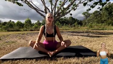 Flexible Emma Outdoor Yoga part 2