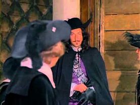 Вы посмотрите, что эти проклятые гасконцы сделали с благородным животным.