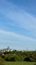 🌎 One of the best free viewpoints in London 🇬🇧✨ Primrose Hill is proo...