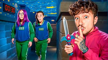 ВПЕРВЫЕ ИСПОЛЬЗУЮ ЧИТЫ ЗА НАДЗИРАТЕЛЯ В ИГРЕ В КАЛЬМАРА 3 МАЙНКРАФТ!