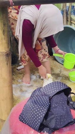 bersih bersih dulu besty