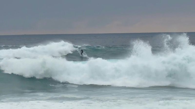 Giant waves hit French Atlantic coast | AFP