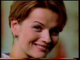 Рекламный блок Россия осень 2004 год - оцифрованная запись с VHS видеокассеты