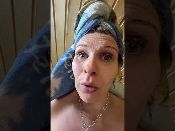 спорим ты не напишешь каким шампунем моешь голову?