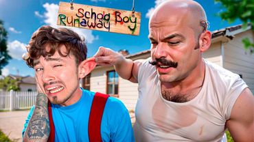 МЕНЯ НАКАЗАЛ СОСЕД ЗЛЫХ РОДИТЕЛЕЙ В SCHOOLBOY RUNAWAY В МАЙНКРАФТ!