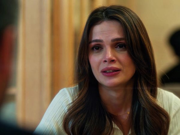 - 🫦🫦 #далекийгород #uzakşehir #albora #албора #синемунсал #озанакбаба...