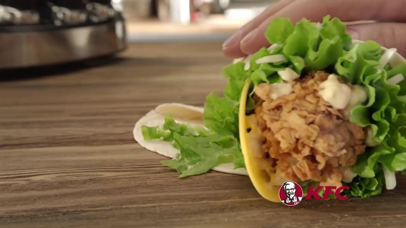 KFC: Твистер Жюльен (2016)