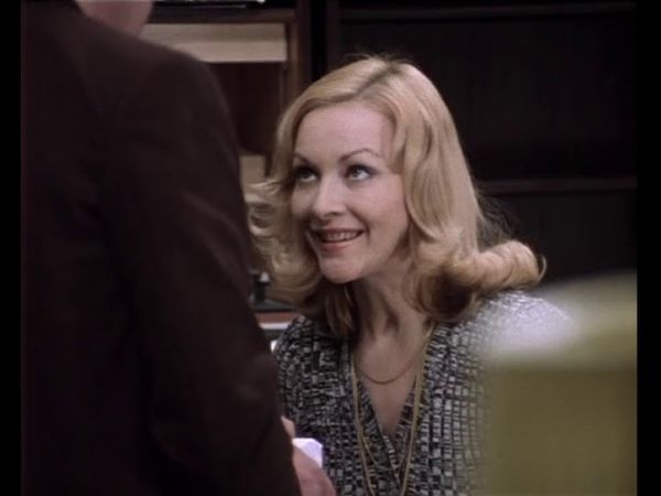 Одеть/надеть «Ирония судьбы, или С легким паром!»