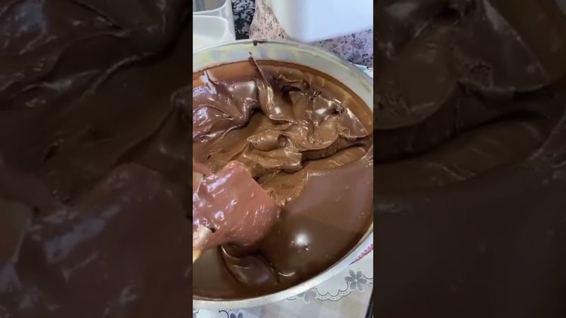 PANELA ELÉTRICA DE BRIGADEIRO 😋