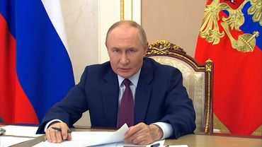 «Прямая линия без бюрократии»: Путин требует живого диалога с народом