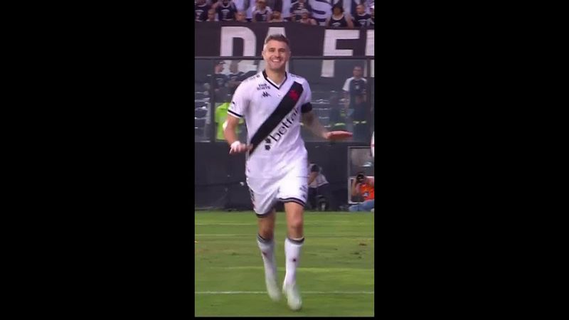 Gol de pênalti de Pablo Vegetti para o Vasco contra o Corinthians