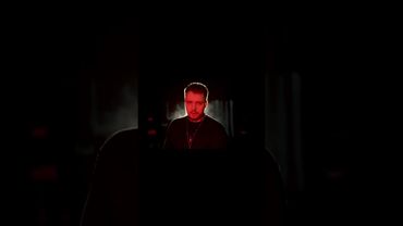 Слушайте трек «Безумие» на альбоме КОММО «Секреты и Нервы» на всех площадках!