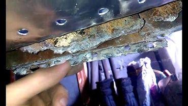 Переварка днища ВАЗ 2106 Часть 3. Сварка и удаление гнили