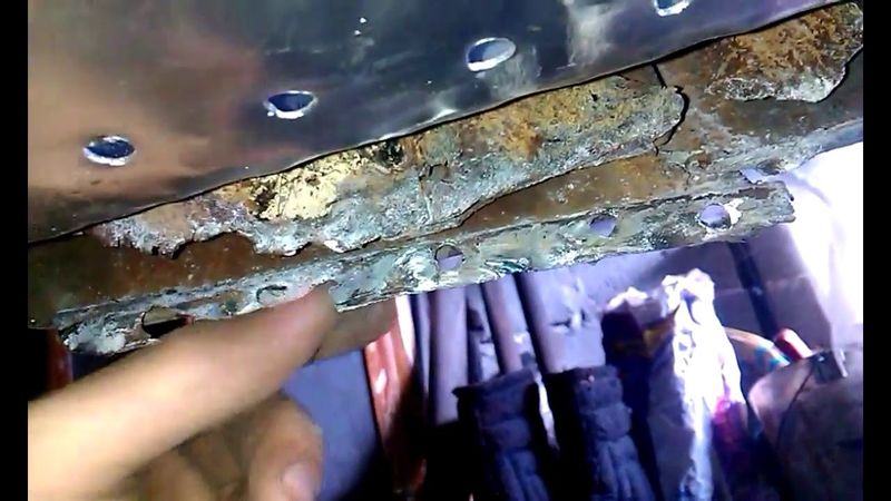 Переварка днища ВАЗ 2106 Часть 3. Сварка и удаление гнили