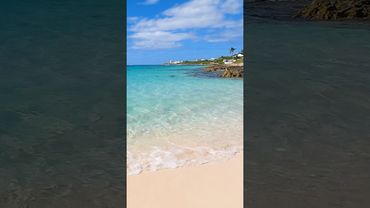 Beach zen 😌💗🏝️ #meditation #beach #peace #calm #selfcare #relax #vacation #mentalhealth