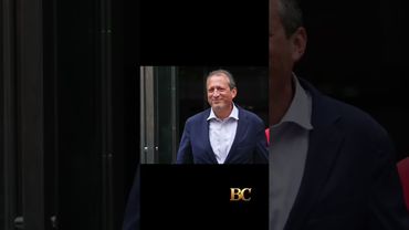NYC mayoral candidate Brad Lander handcuffed by ICE