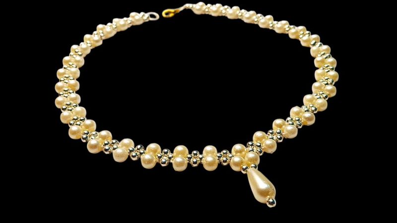 easy tutorial of beaded necklace
