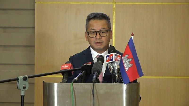 Thailand and Cambodia agree to extend peace pact | AFP