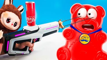 ЛАБУБУ ПРОТИВ ЛЕТНИХ АНТИСТРЕССОВ И ЖЕЛЕЙНОГО МЕДВЕДЯ ВАЛЕРЫ