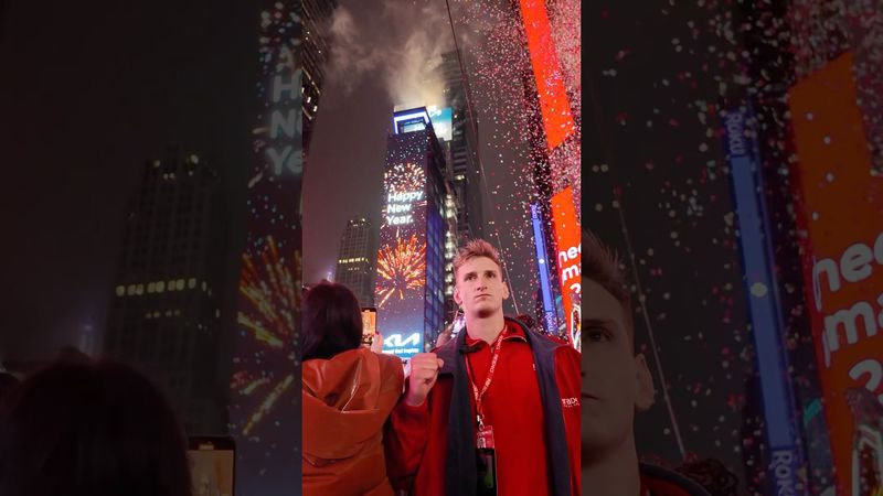 The NYE ball drop as an EMT