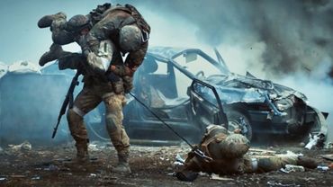 СПОРНЫЙ ВОЕННЫЙ БОЕВИК БЬЕТ РЕЙТИНГИ ПРОСМОТРОВ ПО ВСЕМУ МИРУ! Лучшие в аду. Лучшие фильмы