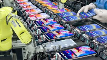 Inside Massive Samsung Factory Producing Millions of Smartphones - Production Line