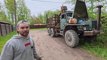 Купили УРАЛ Лесовоз. Первое знакомство!