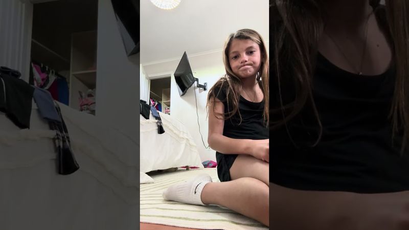 Clean my room with me