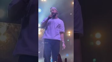 JONY -  Балкон. Обожаю слушать лайв версию. #jony #джони #jonysongs #jonynews #shorts #балкон