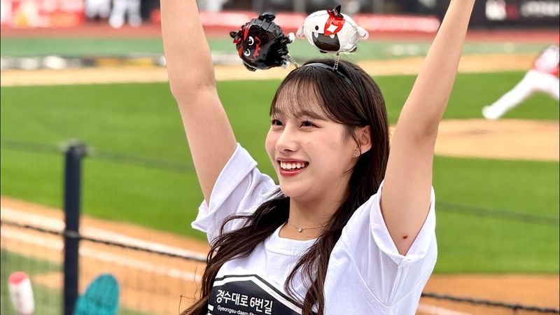 KT 위즈 인간 비타민 이서윤 치어리더 장진혁 응원 영상