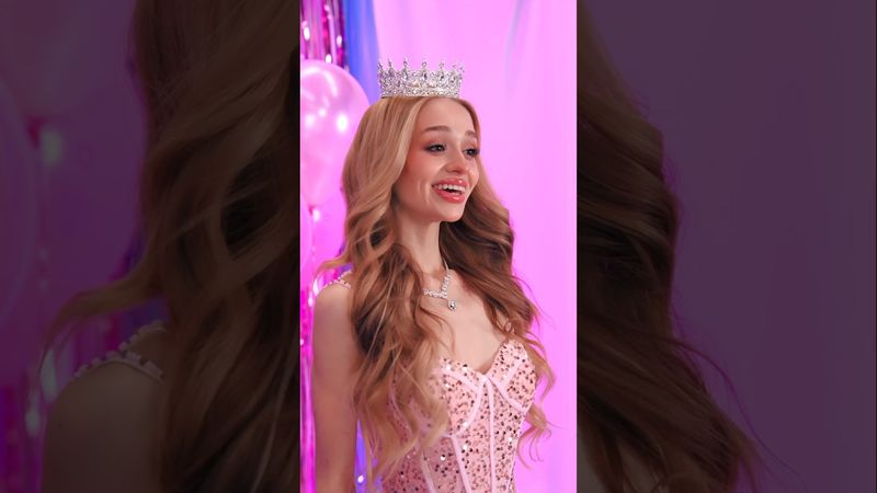 I Transformed into a Beauty Queen 👑