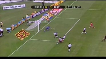 nilmar goal incredibile