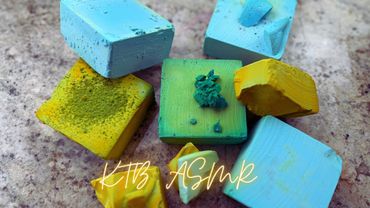 Deeply Dyed Chalk CRUNCH ASMR 💙💛💚