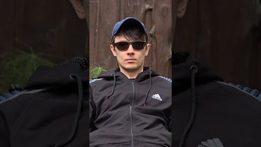 DIMAVIPER В ОЧКАХ НА КАЧЕЛЯХ