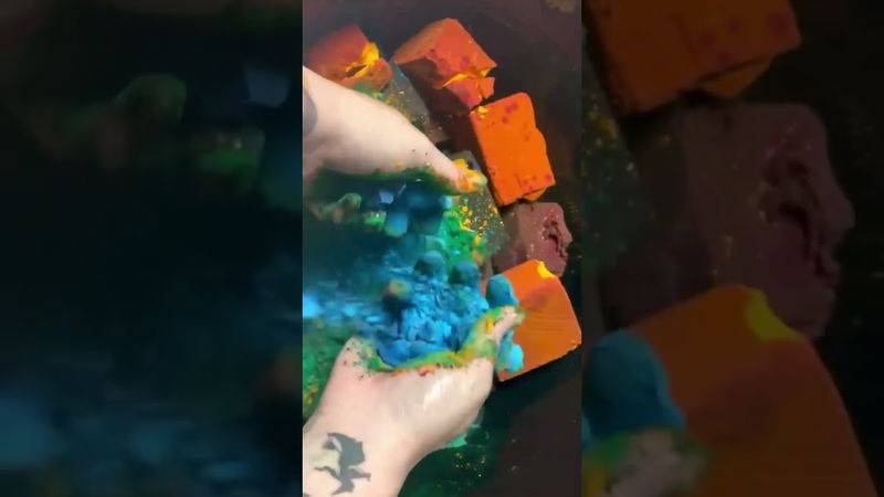 Vibrant Deep Dyed Chalk