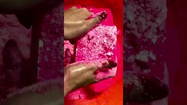 Heavy Pink Powder on Fresh Chalk