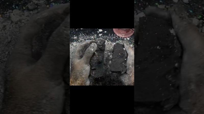 Extreme Black Reforms #relax #crushingtime #oddlysatisfying #crunchycrumbles #satisfying #dusty