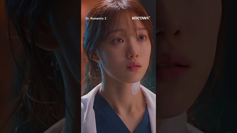 #AhnHyoSeop reminds #LeeSungKyung how to press reset 😉 #drromantic2 #kdrama #kocowa #kissscene