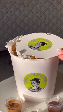 Satisfy your cravings with a cookies bucket 🤤! #cookies #dubai #uae #...