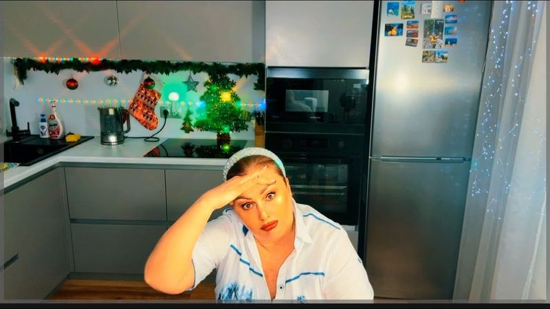 Пыжей могут депортировать из Тая?! Куча попрошайничает объедки в ресторане, то что не доели Китайцы🙈