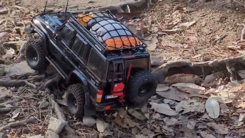 Rgt86190 LC76 mountain trailing on stock setting