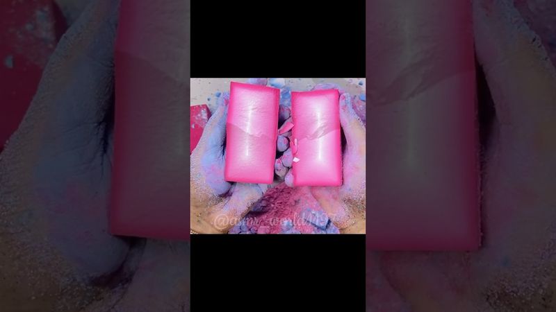 Pink Blocks #oddlysatisfying #crunchycrumbles #relax #satisfying #chalkasmr #gymchalkasmr #chalk