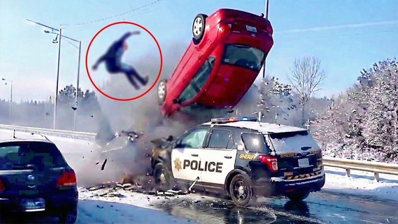 60 Incredible Road Moments That Were Actually Caught on Camera!