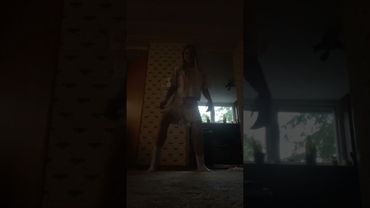 @Theonlykittygirl följ mig och hon