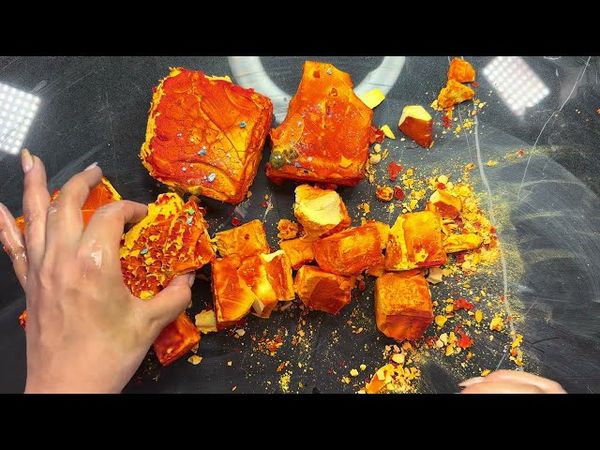 Dusty & Flaky Dyed Yellow BSN Gym Chalk