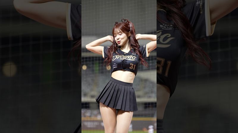 多慧一言不合就開搖 好可愛😍@lee_dahye #李多慧 #이다혜 #cheerleader #fancam #shorts