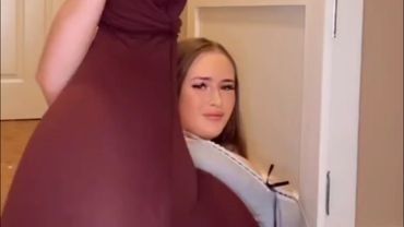 Thick pawg bbw in leggings tights pantyhose doing yoga pretty girl 2025 shutdown milf usa yoga