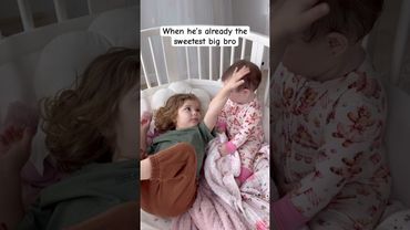 Lei ha sbattuto la testa 🤕… la sua reazione 😭