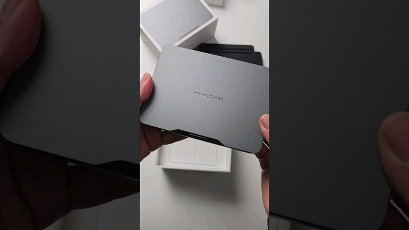 Mind Blowing Modular Mini Gaming PC | Khadas Mind